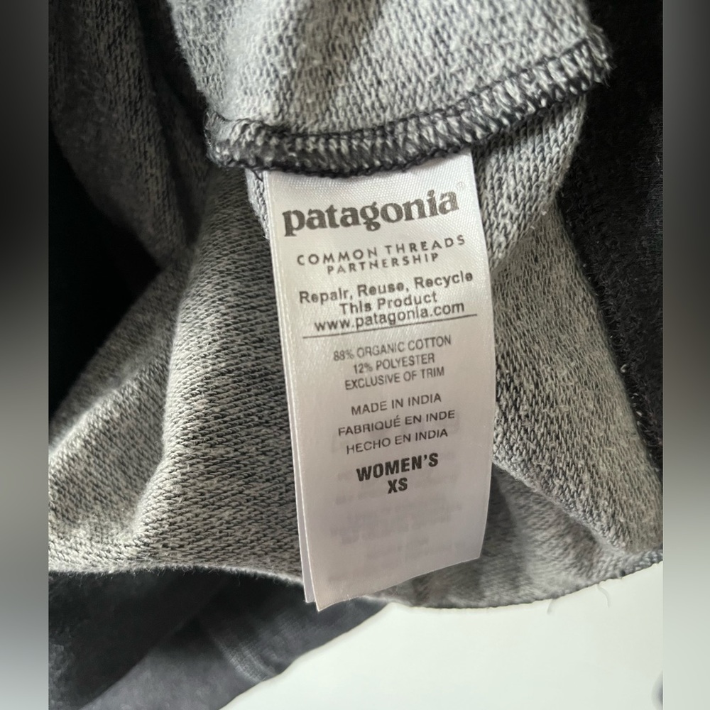 Patagonia | Organic Cotton Hoodie - Picture 5 of 11